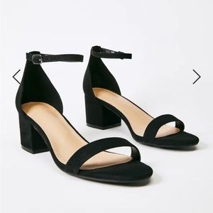 Brand New Black Striped Heeled Sandal